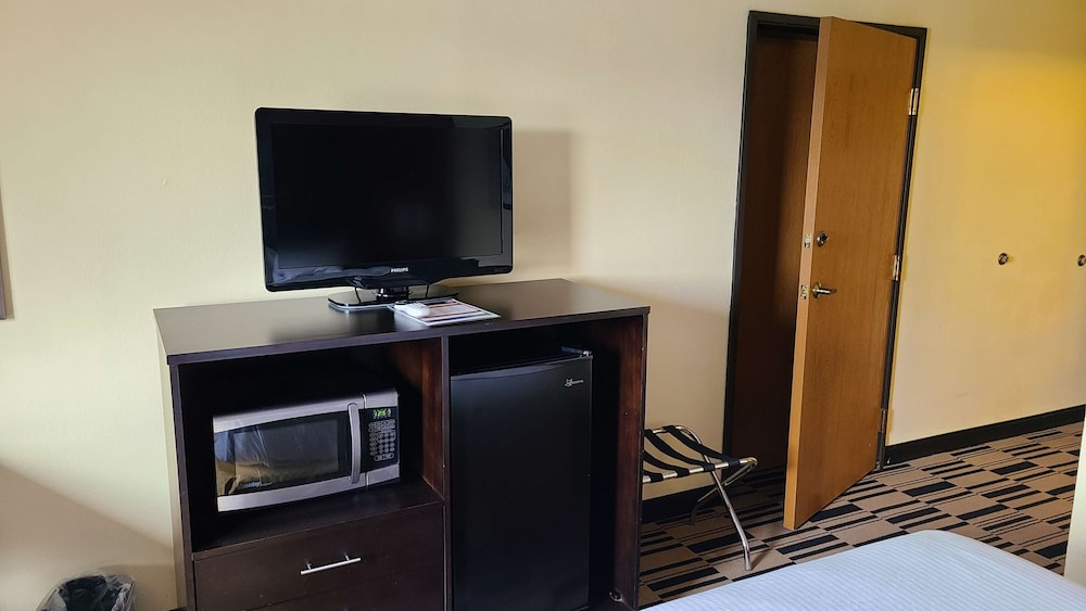 Best Western Shippensburg Hotel 52/58