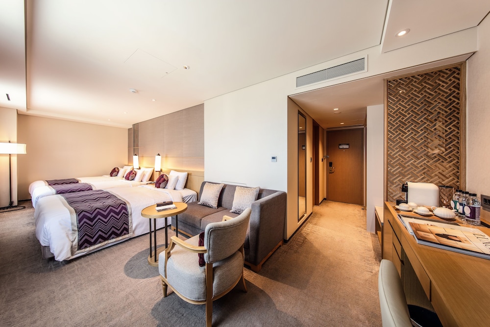 Royal Hotel Seoul Myeongdong 18/34
