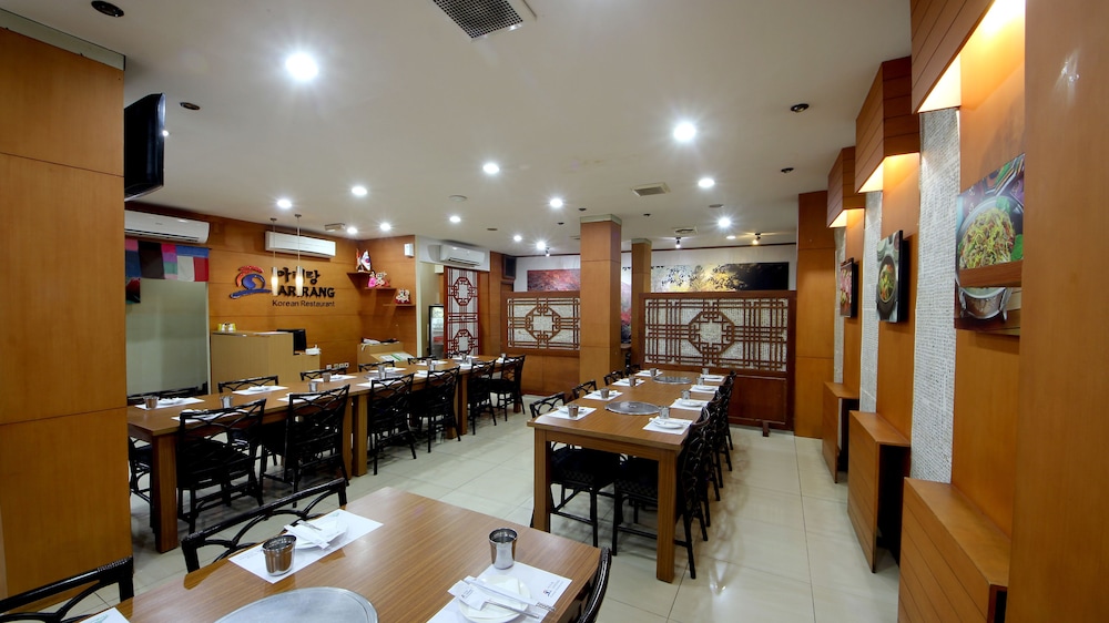 Bentani Hotel & Residence 15/19