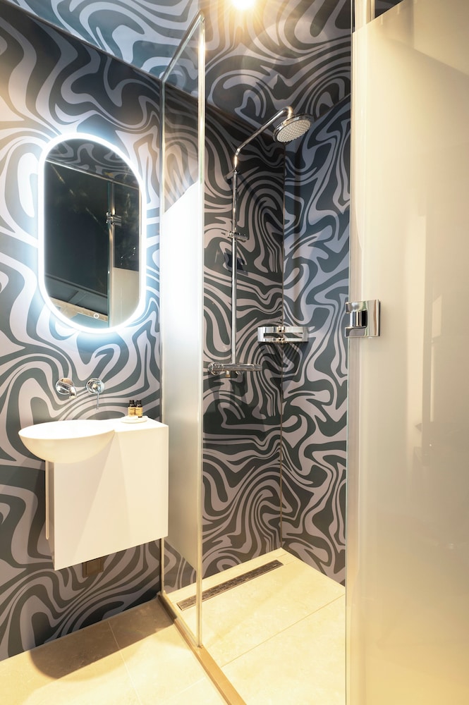 City Hotel Rembrandt Square 50/63