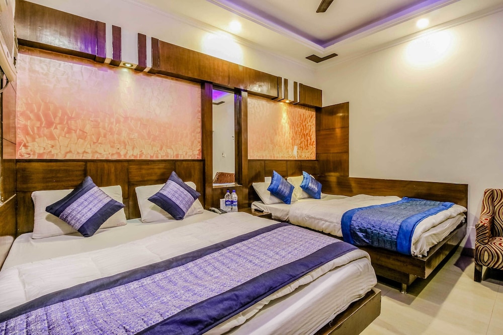 Hotel Glow Inn 22/50