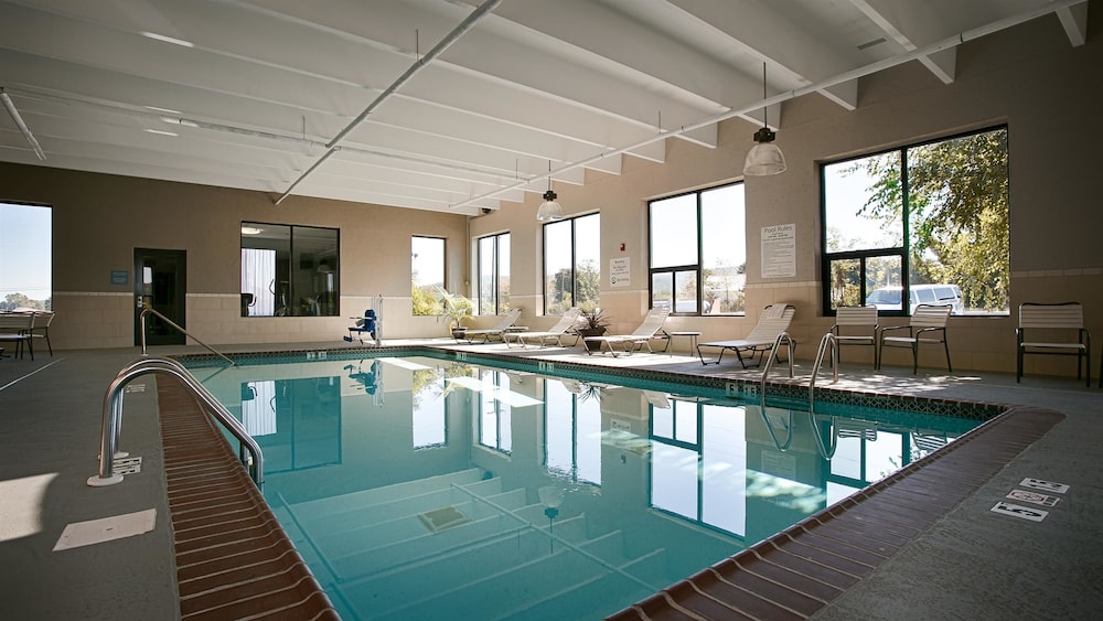 Best Western Lake Cumberland Inn in MONTICELLO - KY