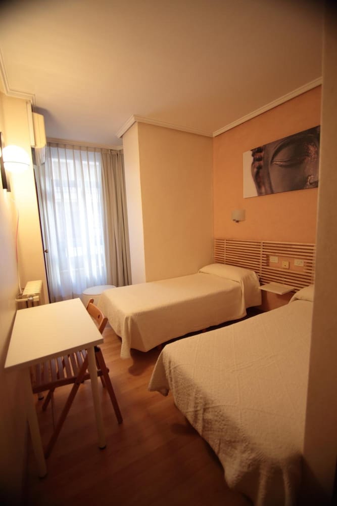 Casual Valencia de La Musica Formerly Casual Hotel Florida 17/28