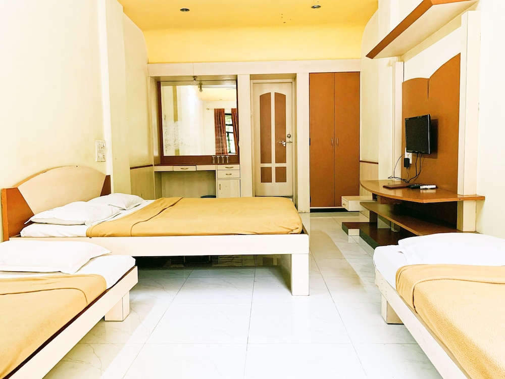 غرفة ديلوكس عائلية بخمسة أسرّة