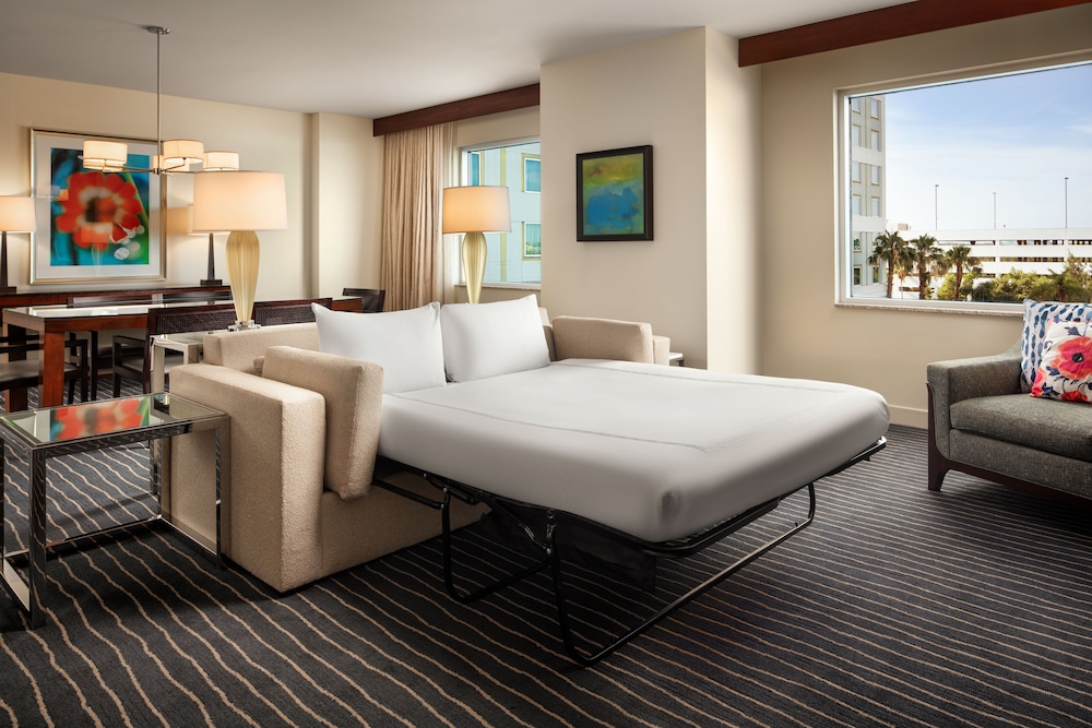Hilton Orlando 22/75