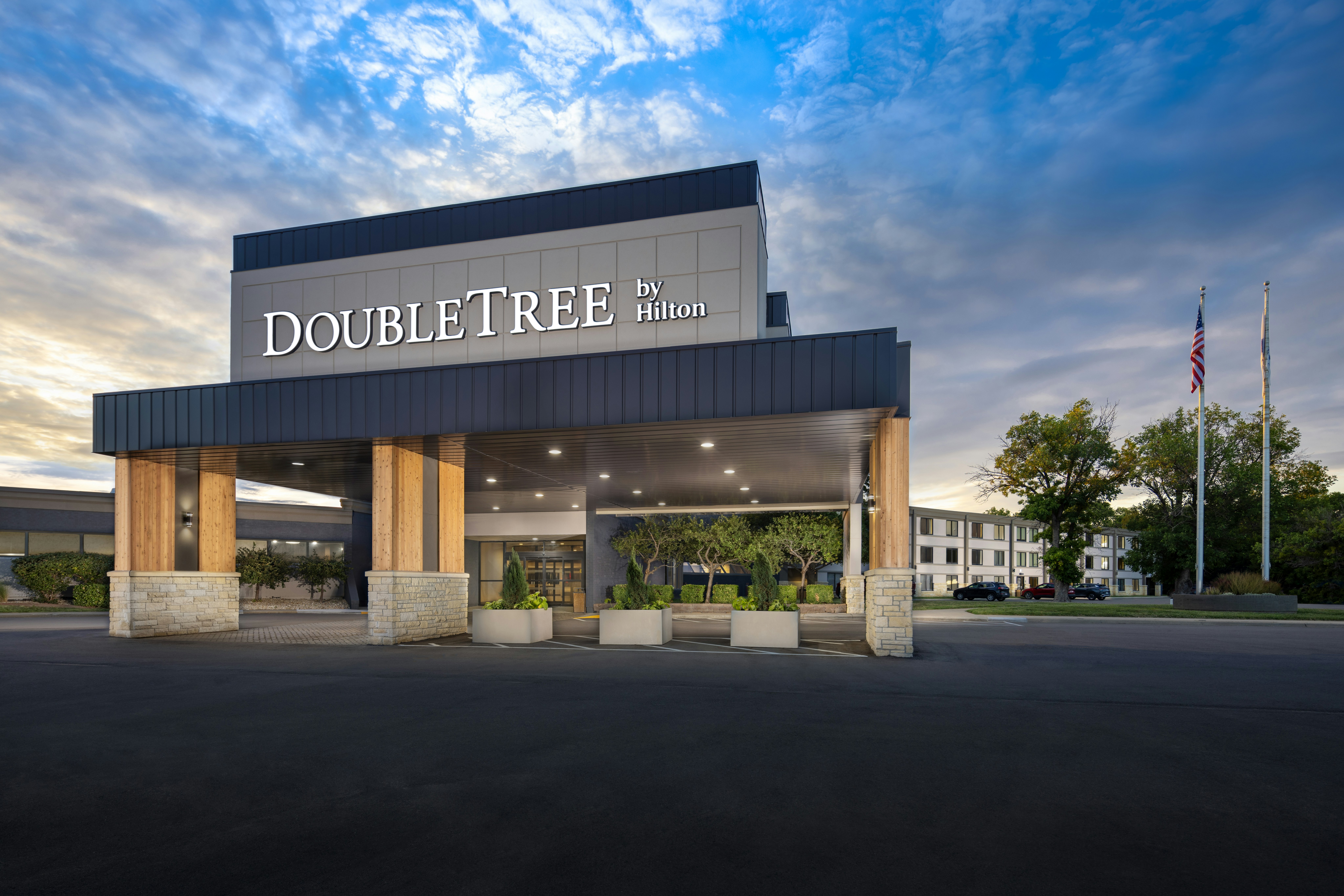 DoubleTree by Hilton Manhattan, KS in MANHATTAN - KS