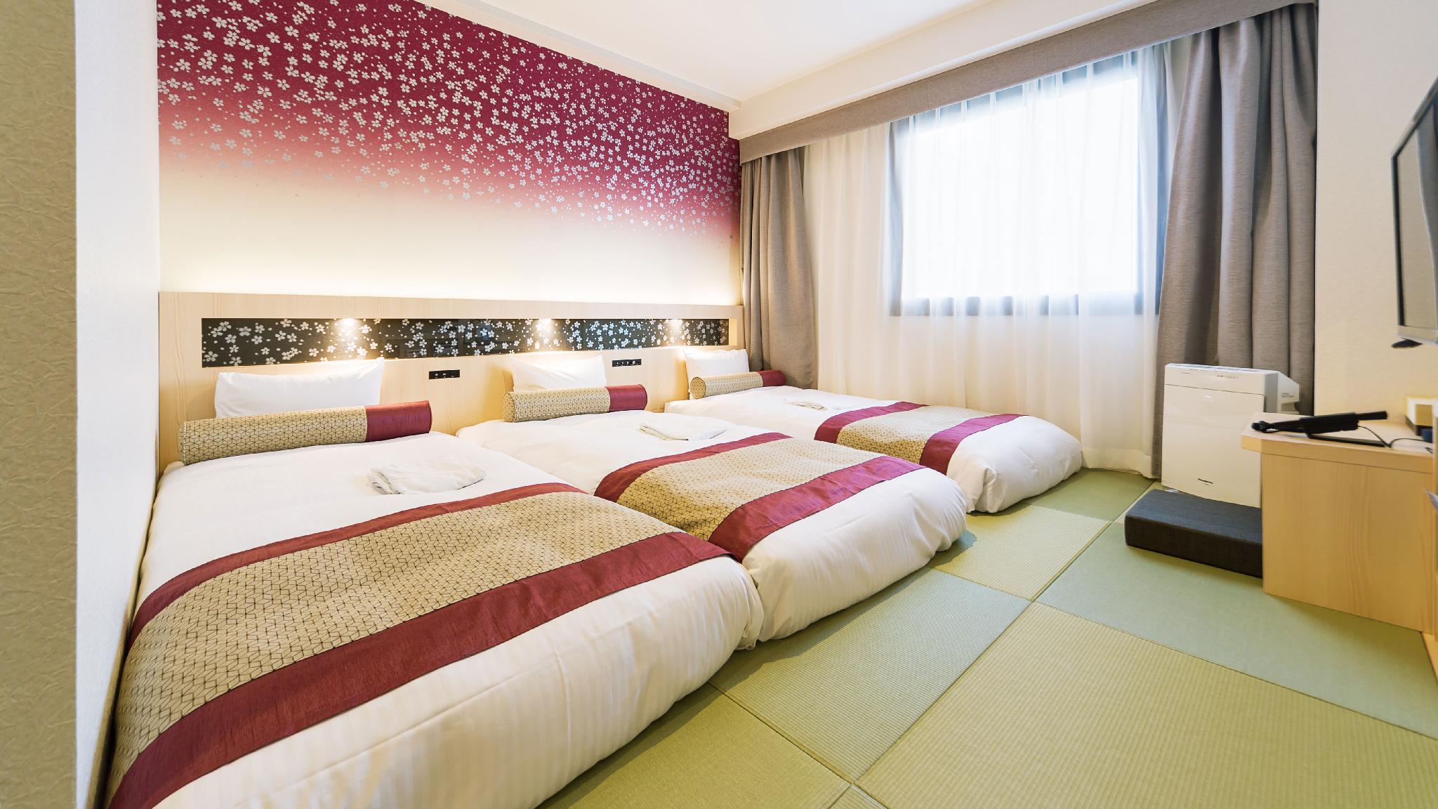 Japanese Western, Sakura, Triple, Top Floor