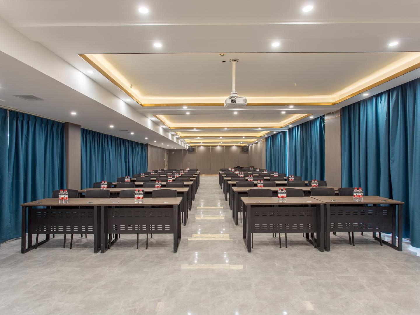 Magnotel Classic (Yongcheng Tuobin Road) 15/23