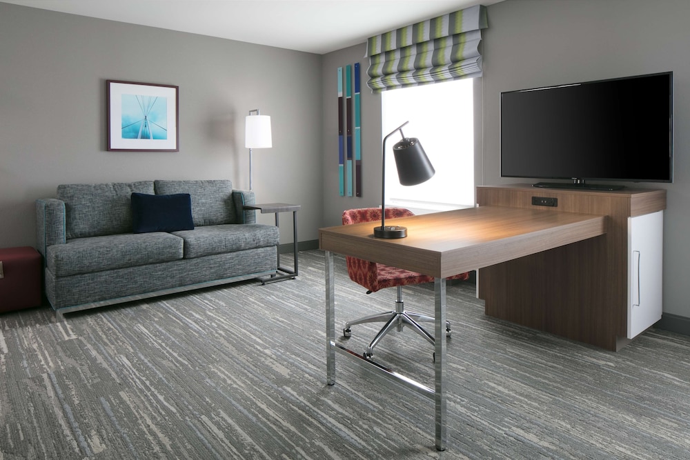 Hampton Inn Wichita Northwest 26/38