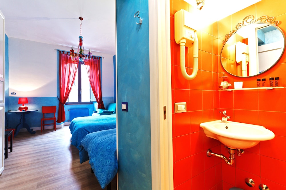 Dream Station Bed And Breakfast 64/67