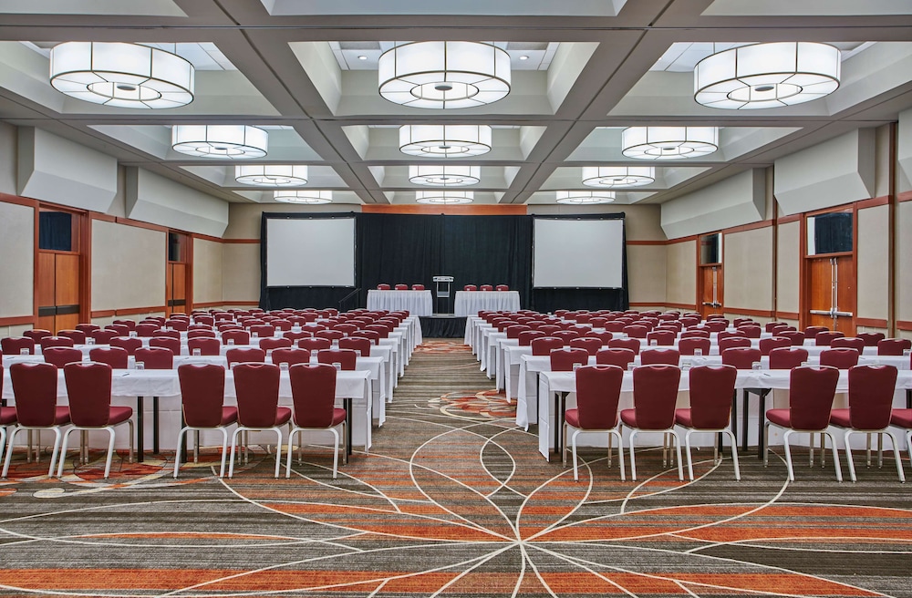 Hyatt Regency Lexington 19/30