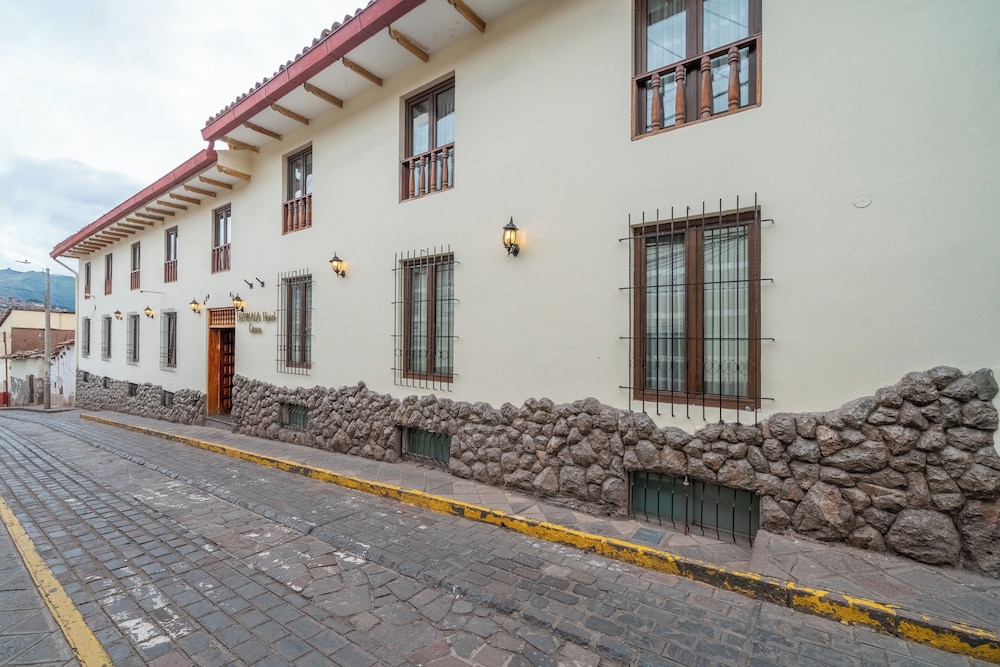 Taypikala Cusco Hotel 45/49