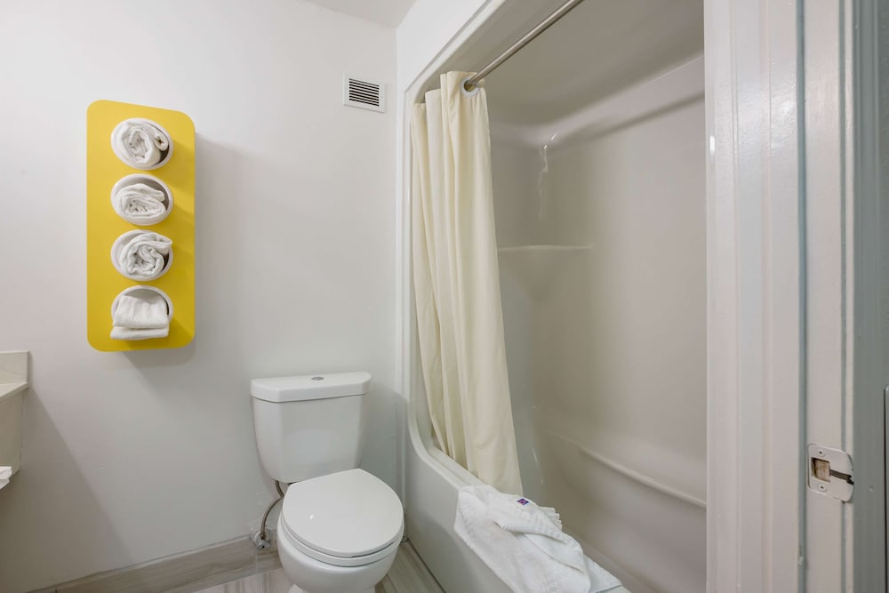 Motel6 Suwanee GA - Gwinnett Center 24/60
