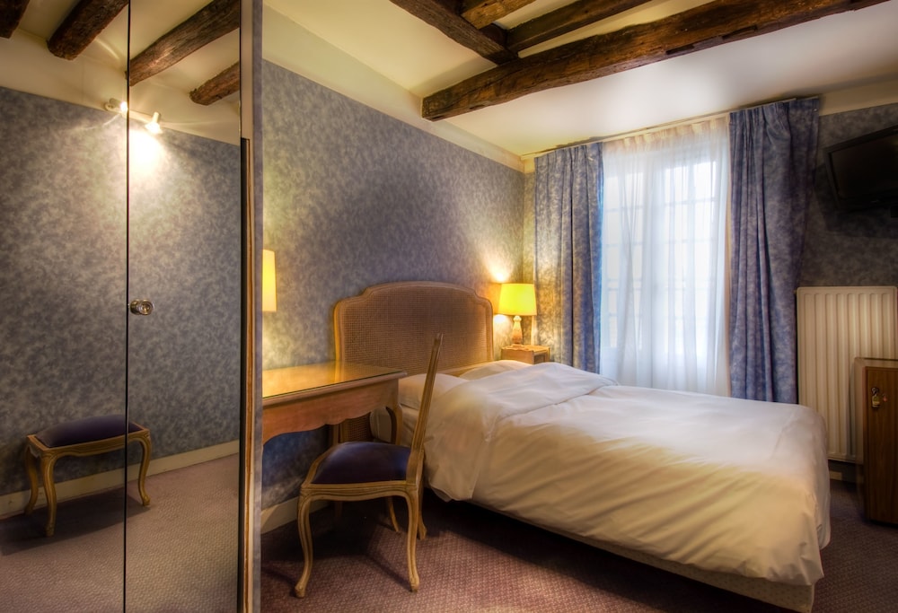 Hotel Baudelaire Opera 21/72