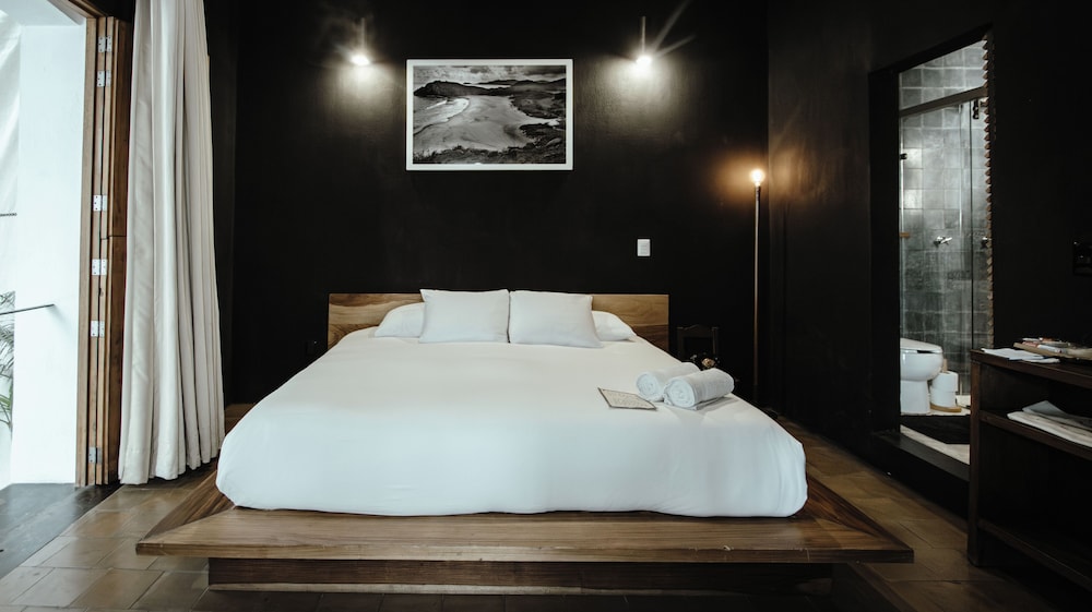 Hotel Sin Nombre 11/50