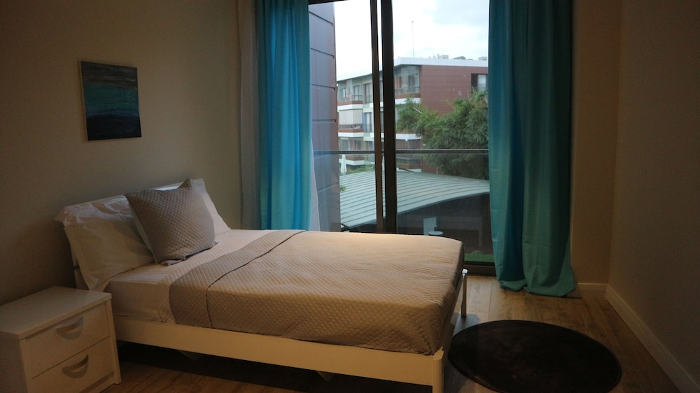 Accra Luxury Apartments Cantonments (Ex A-Lux Apartments) 13/80