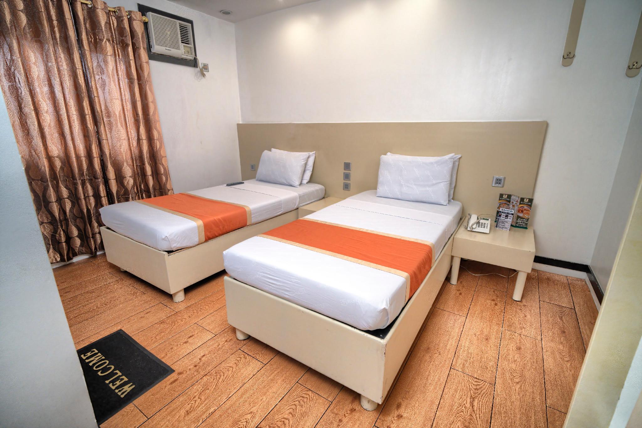Euro Suite, Twin Beds