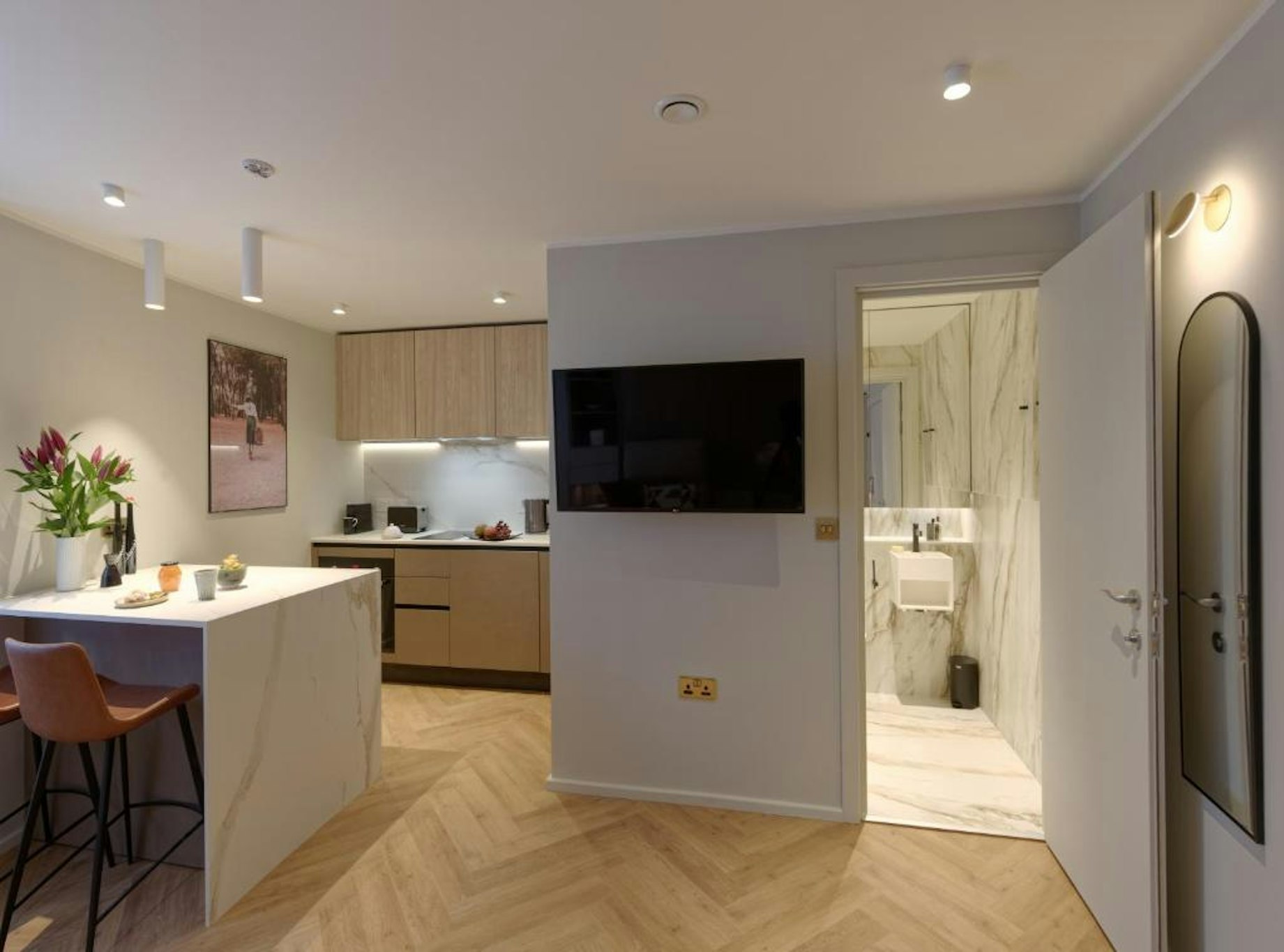 South Kensington Studios by D'Montrio 7/34