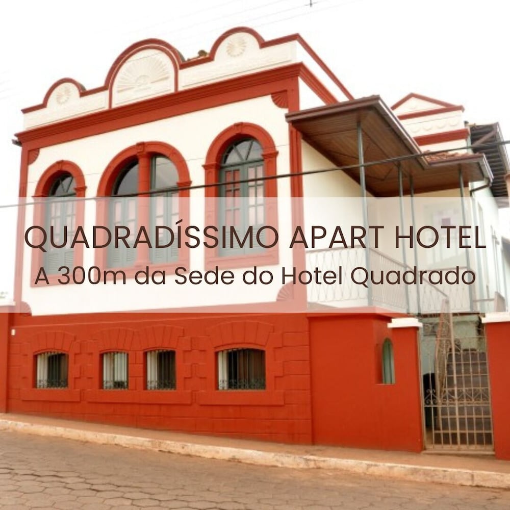 Hotel Quadrado 2/50