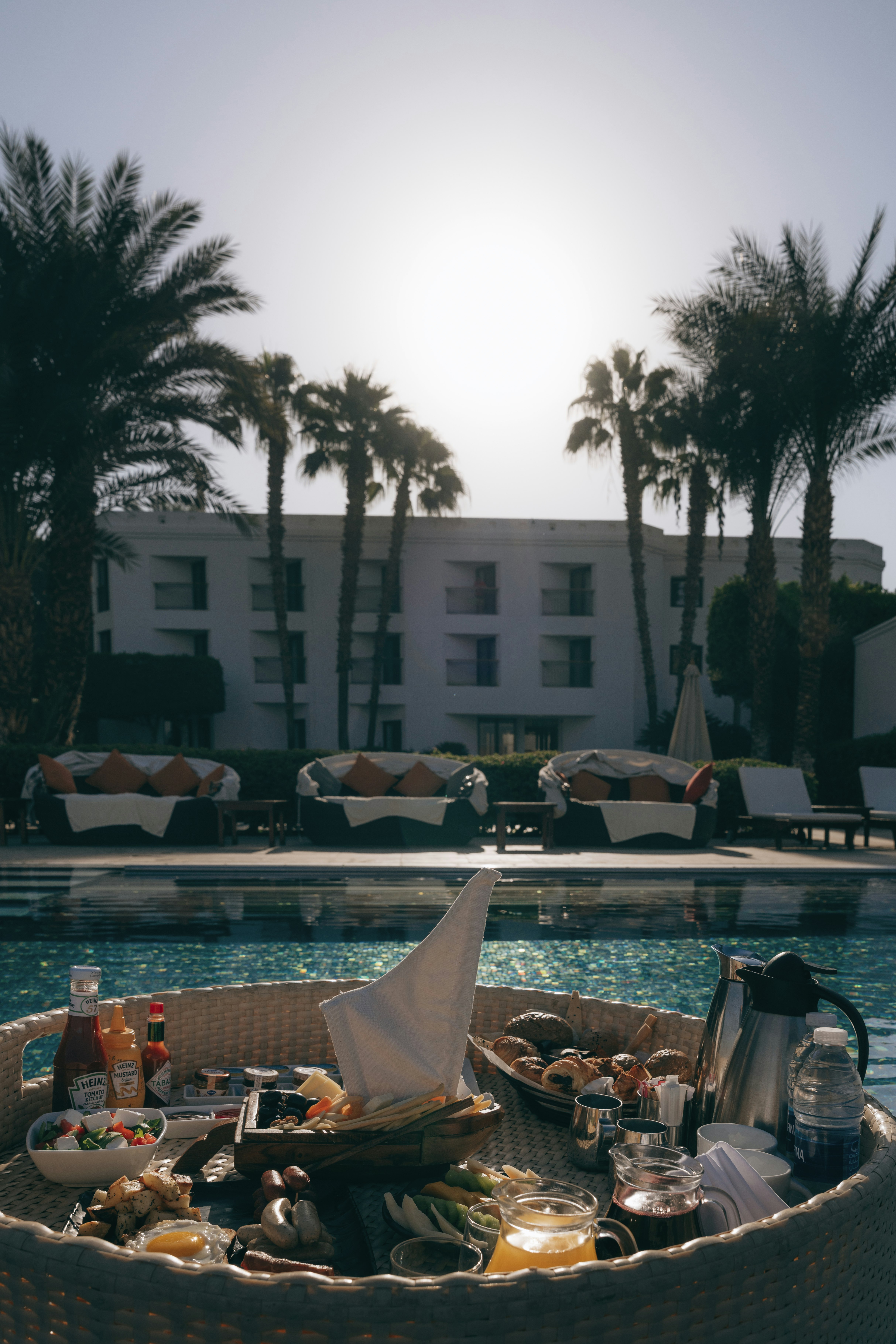 Hilton Luxor Resort and Spa 83/85