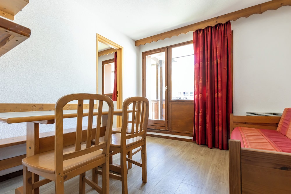 LE HAMEAU DU BORSAT 15/50