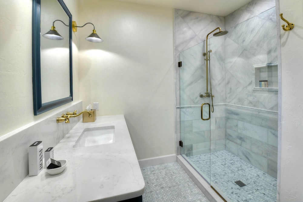 The Armory Park Inn 50/50