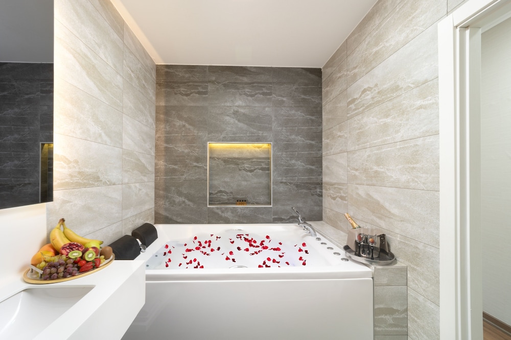 Nish Suite Atasehir 37/37