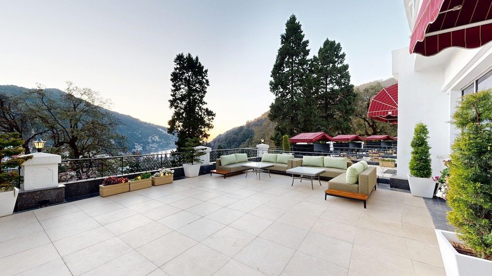 Namah Nainital, a member of Radisson Individuals Retreats 39/50