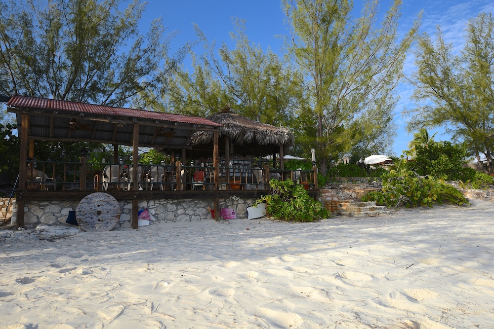 Pigeon Cay Beach Club 12/22