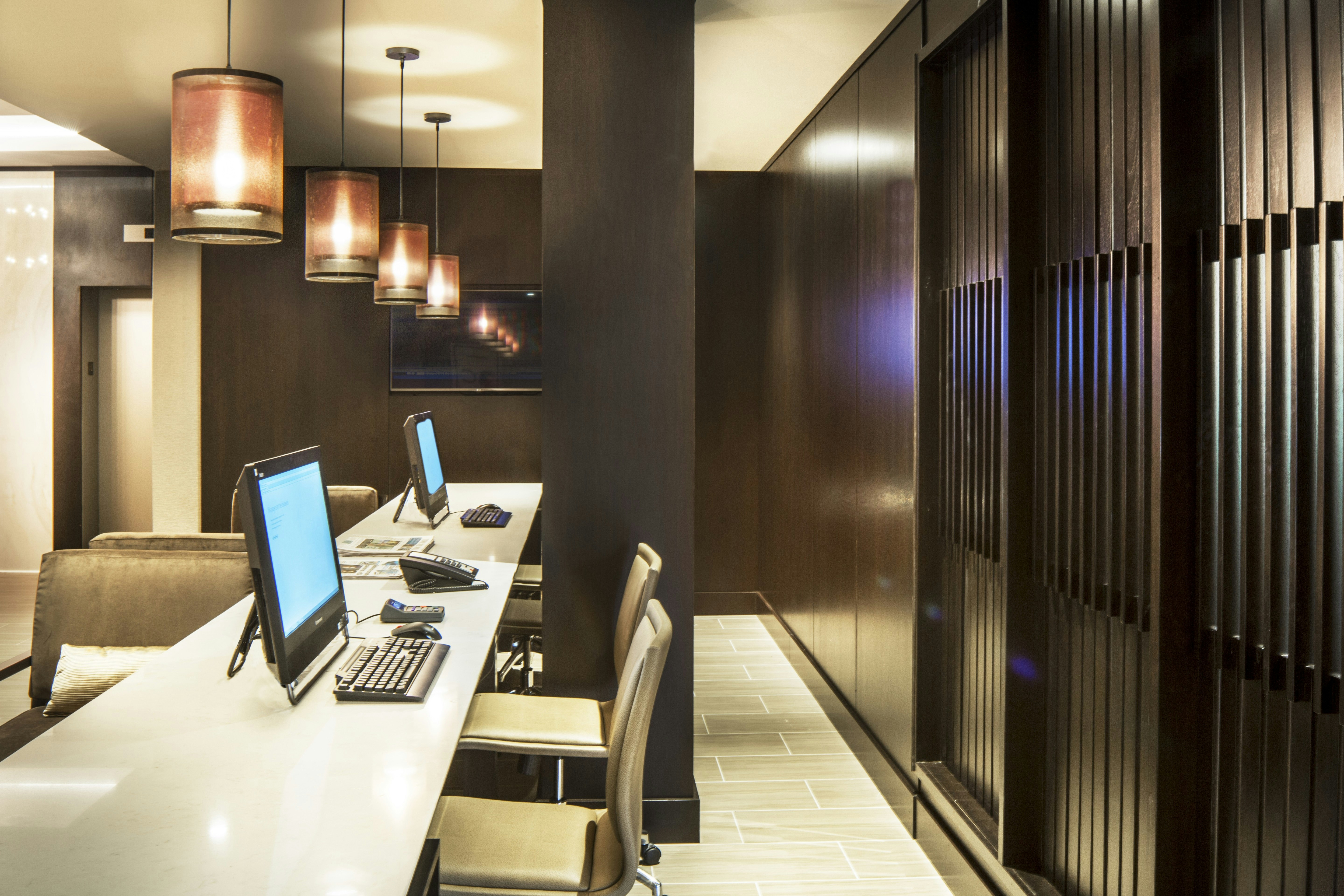 Doubletree By Hilton Hotel Largo-Washington Dc 46/57