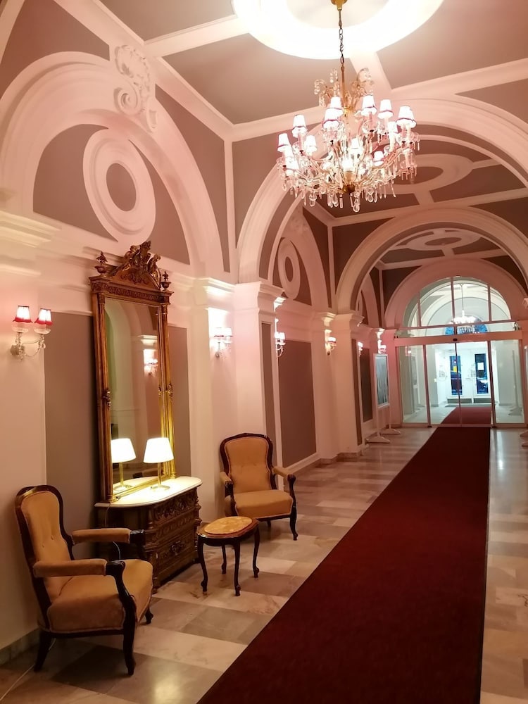 Pannonia Hotel 33/50