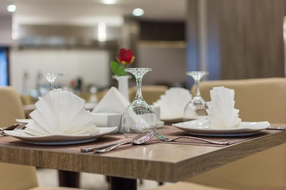 فندق اناله الخبر(Enala Hotel EL Khobar) 32/37