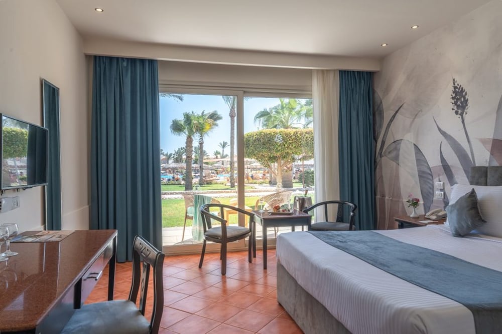 The Three Corners Sea Beach Resort 19/74