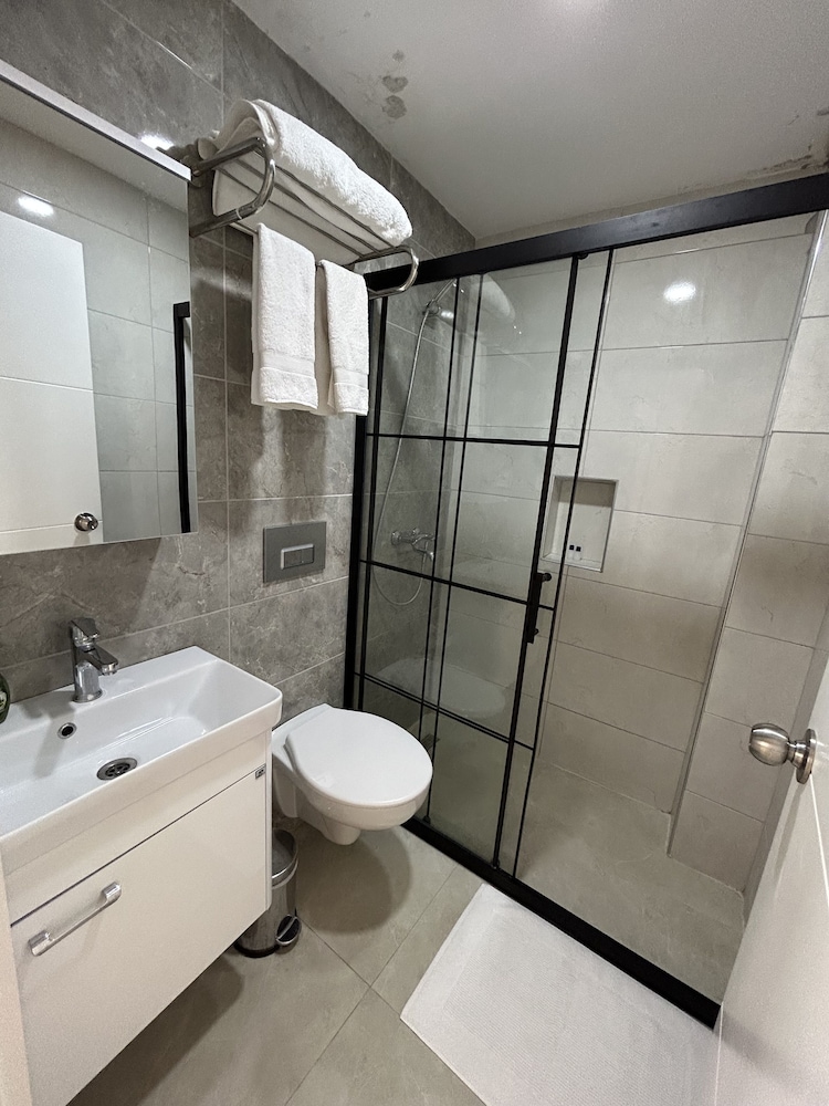 MELIS OTEL 37/40