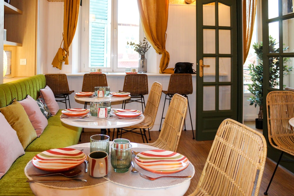 Aparthotel AMMI Nice Massena 61/80