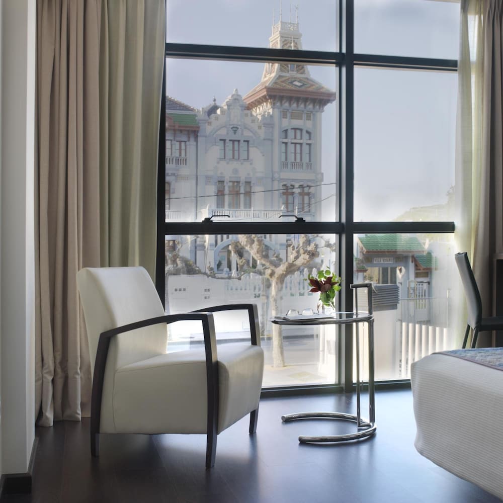 HOTEL VILLA ROSARIO II 47/59