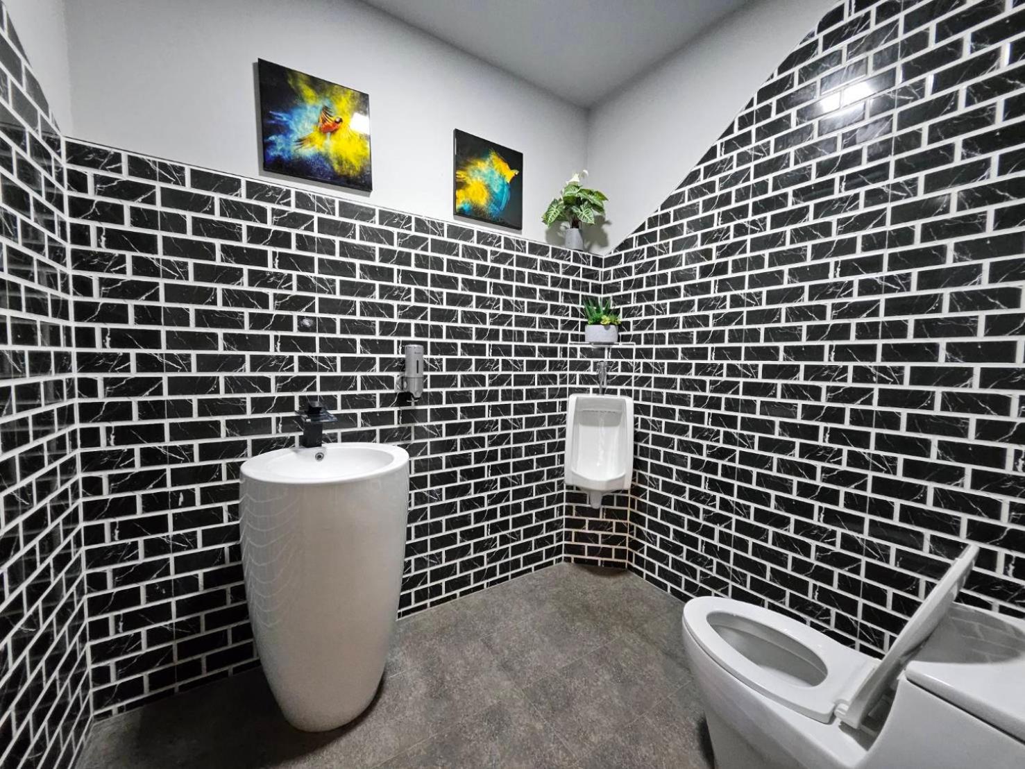 Little Loft Hotel 49/50