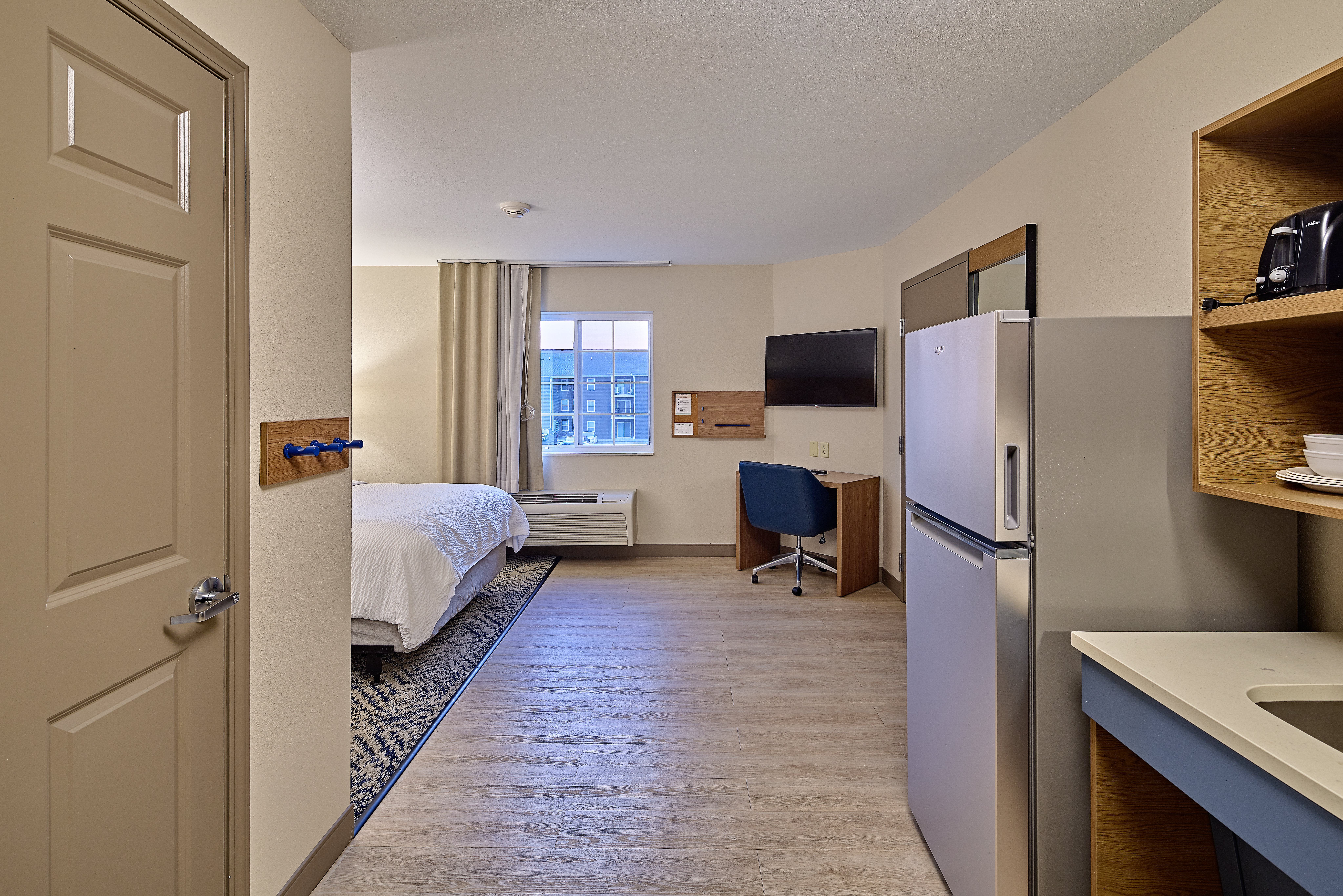 Candlewood Suites Peoria At Grand Prairie 50/50
