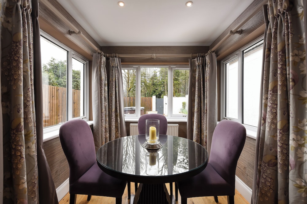 GLENCOE HOUSE 39/50