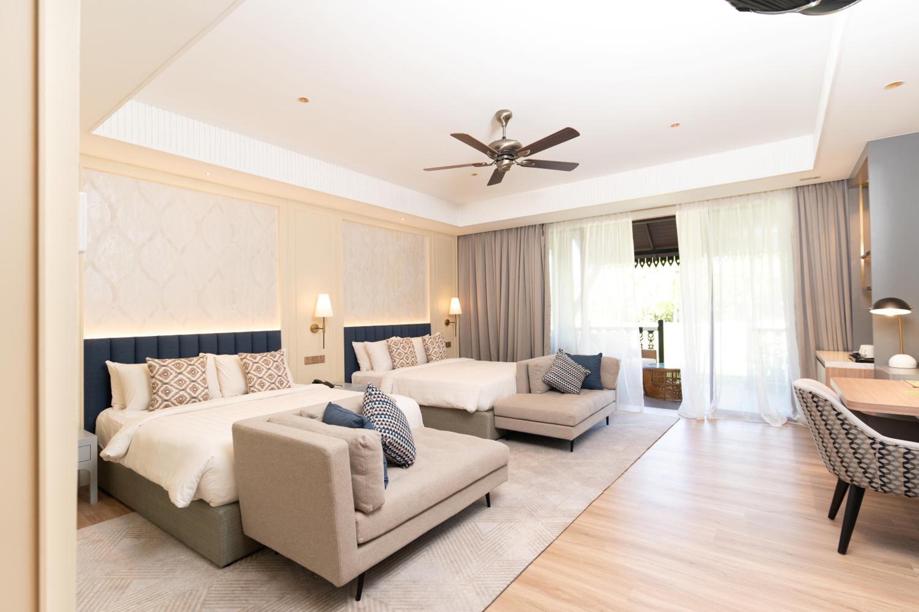 Ombak, Junior Suite, Family