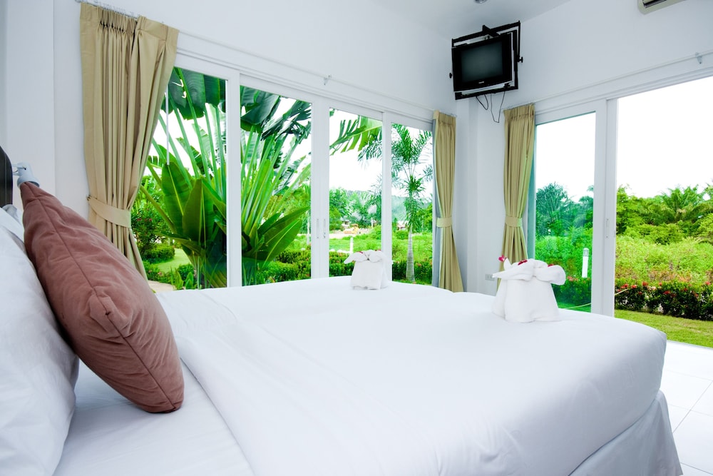 Nadivana Serviced Apartments 15/24