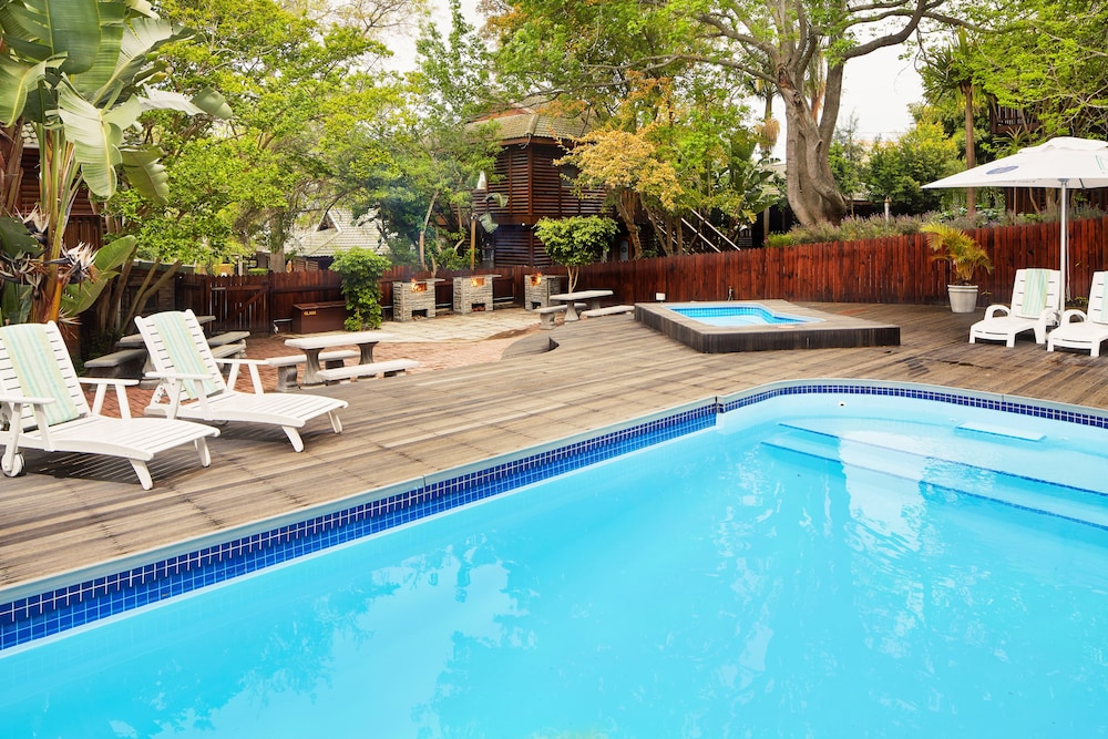 KNYSNA RIVER CLUB - KNYSNA 74/76