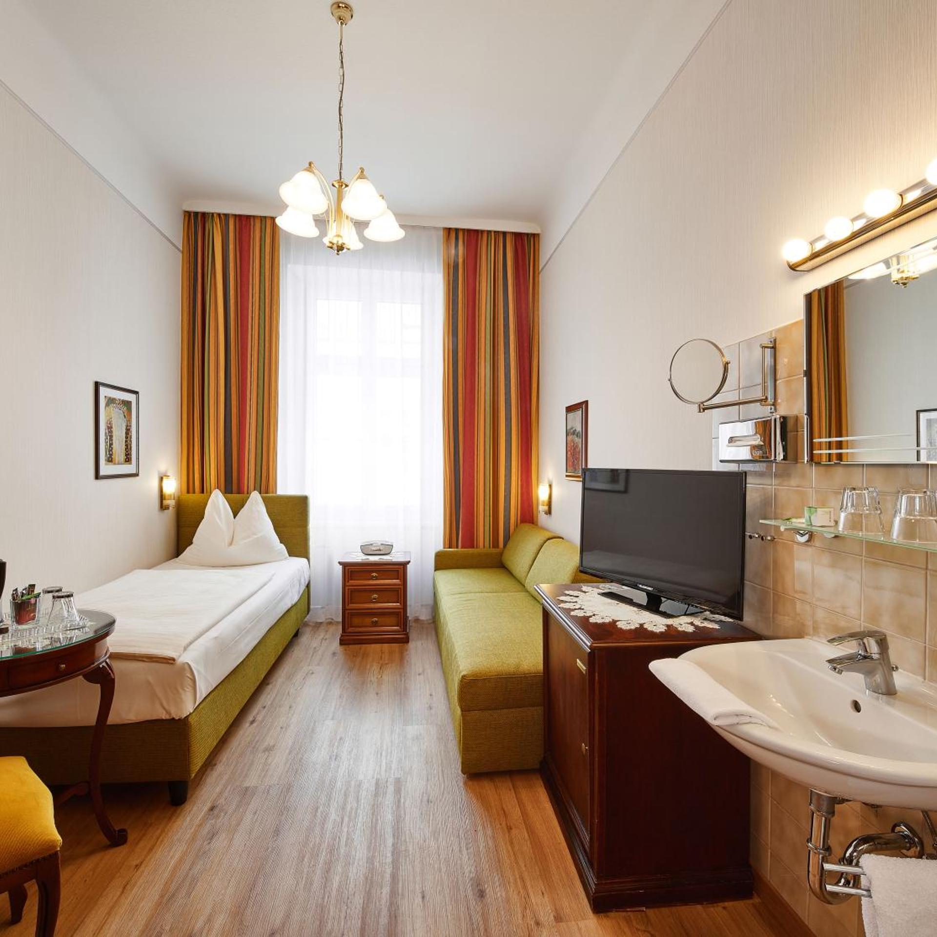 Hotel Austria Wien 15/50