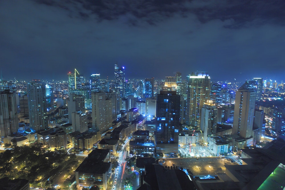 Raffles Makati 50/50