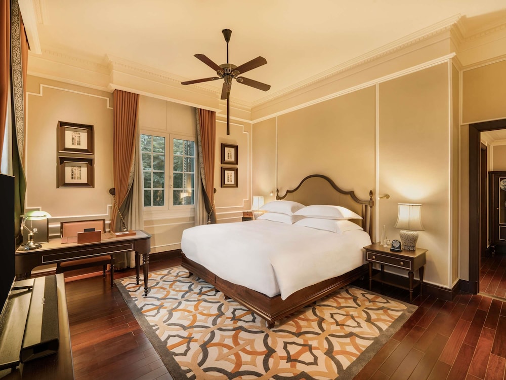 Charlie Chaplin, Suite, King Bed, Heritage Wing