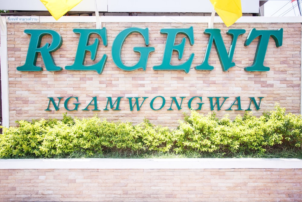 Regent Ngamwongwan 53/61
