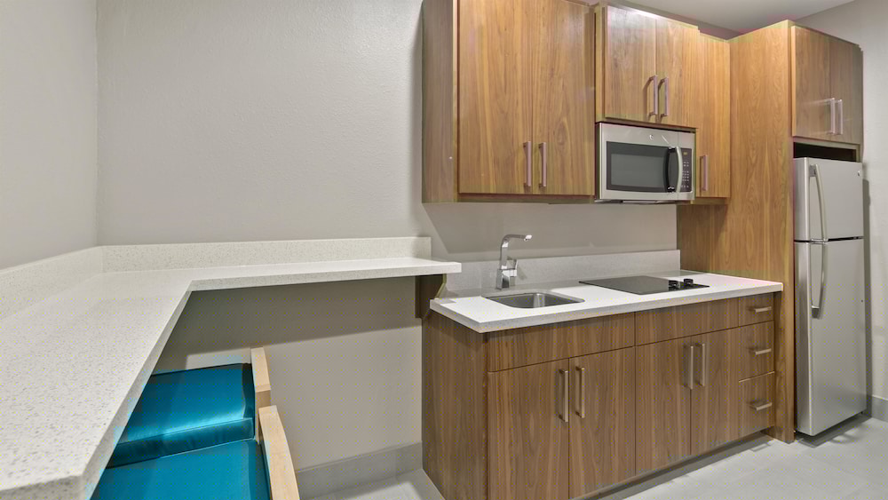 Best Western Plus Houston Atascocita Inn & Suites 20/39