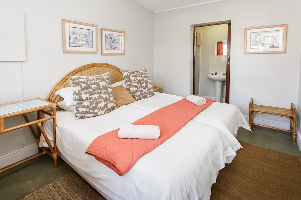Wagon Wheel Country Lodge 12/50
