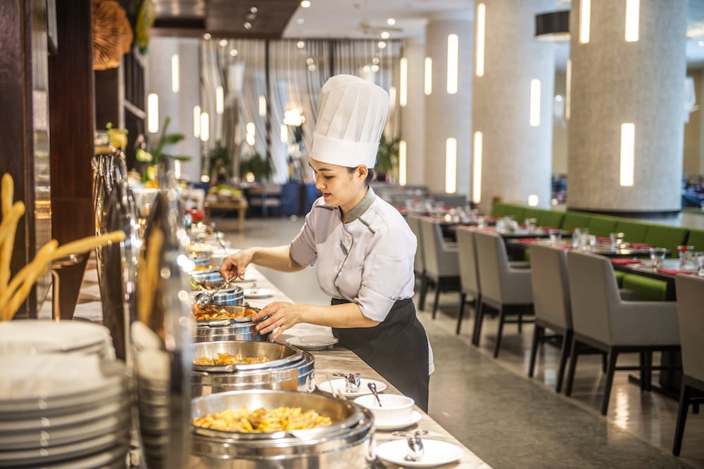 restaurant cafeteria