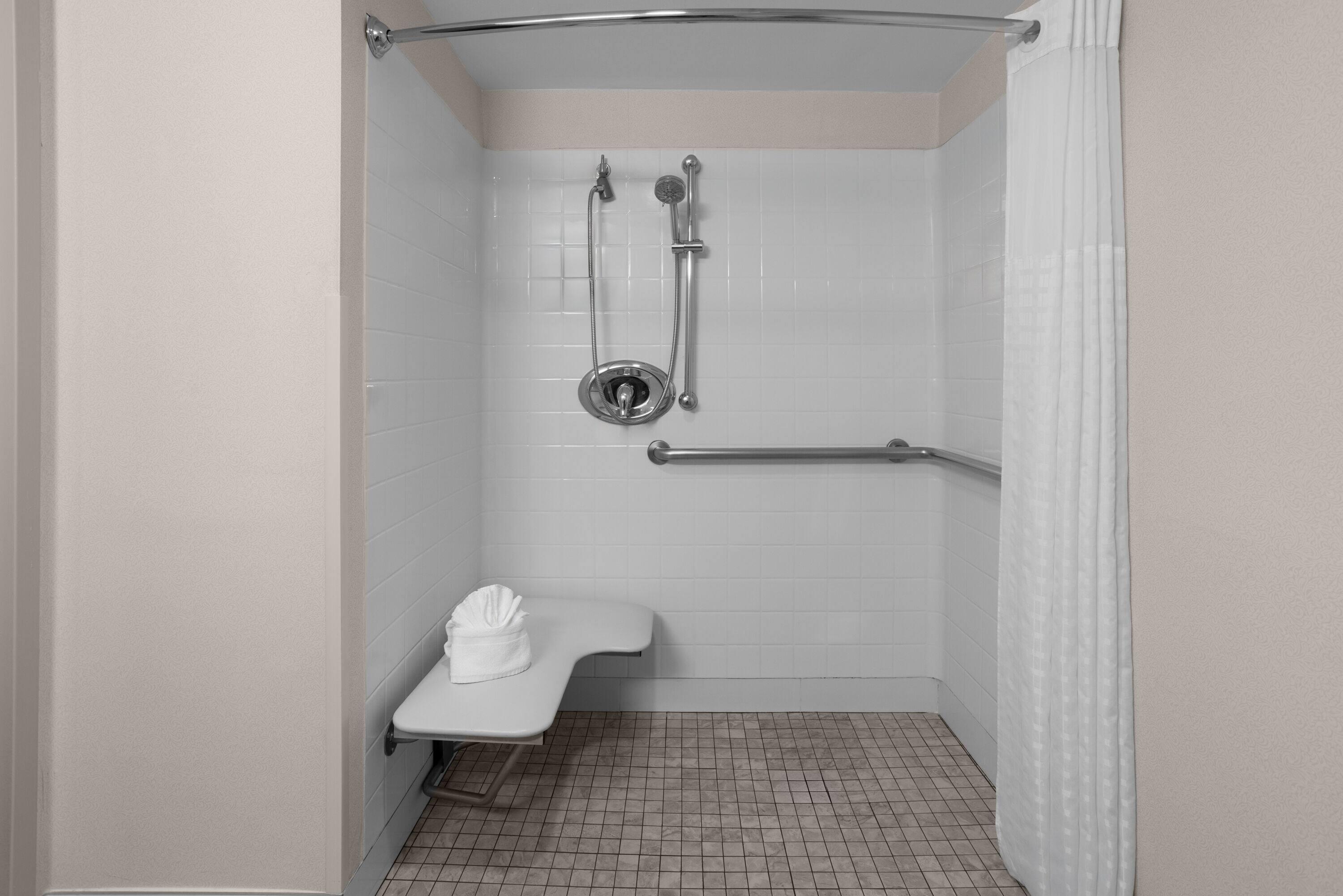 Room, Double Bed, Days Hotel by Wyndham Toms River Jersey Shore 7/8